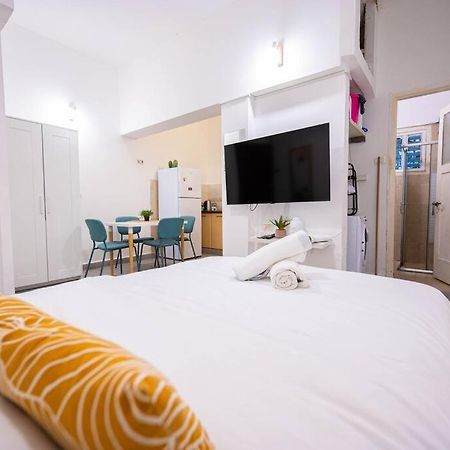 Studio Apartment In Ben Yehuda Cozy And Convinent Tel-Aviv Kültér fotó